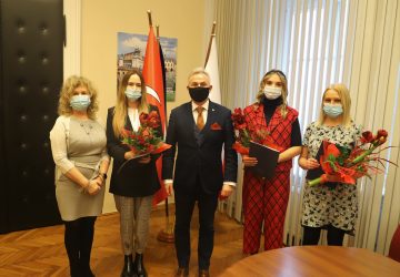 Nadanie awansu zawodowego nauczyciela mianowanego