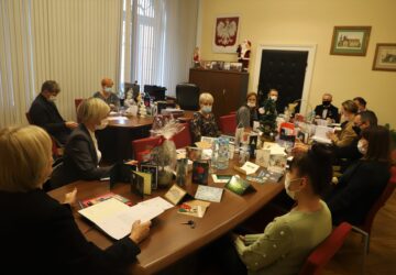 Spotkanie zespołu do spraw basenu